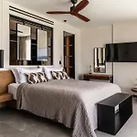 King Jason Zante - Designed For Adults Hotel